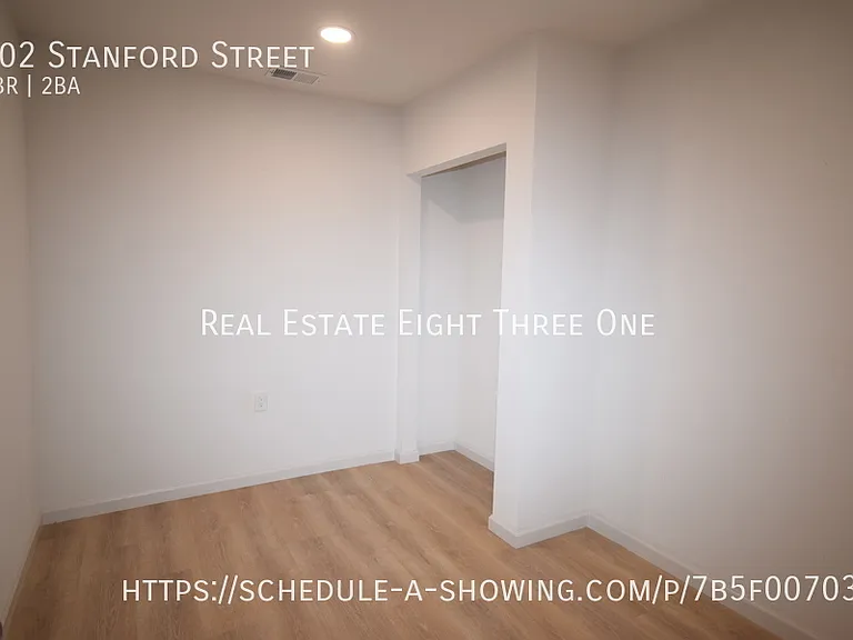 202 Stanford St — Photo 15