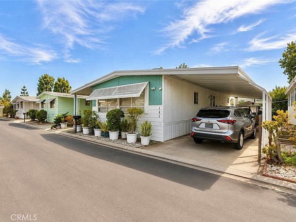 2nd image of 10200 Bolsa Ave Spc 111