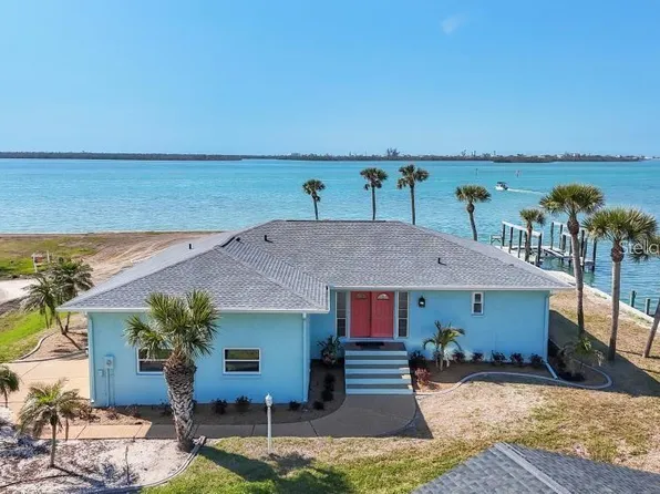 1906 Mississippi Ave, Grove City, FL 34224