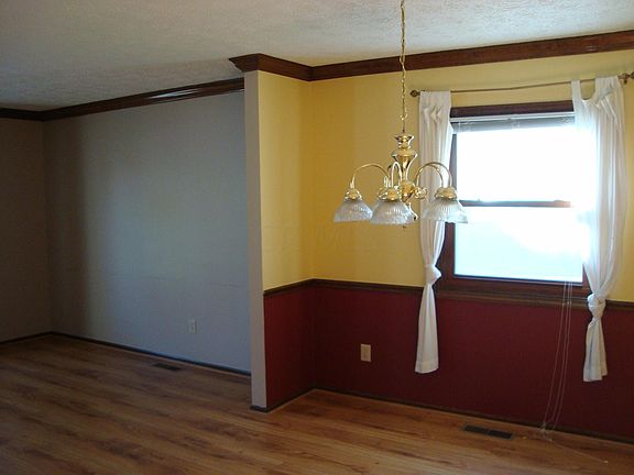5th image of 2202 Shadmill Ct