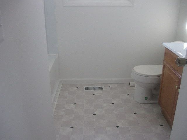 2nd image of 2486 Glasgow Rd