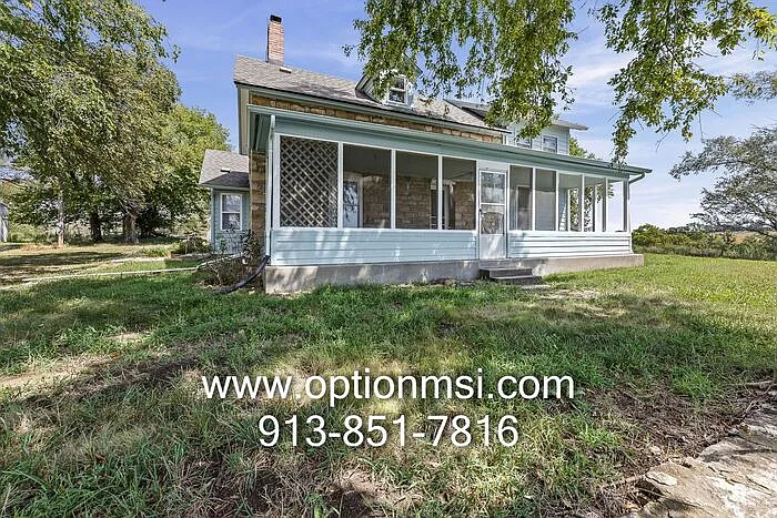 2 bed, 1.5 bath, 1496 sqft, $1,490 — Photo 3