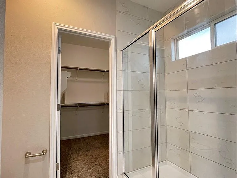 710 Coconut Grove St — Photo 21