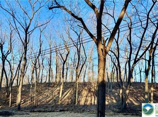 777 Adams Rd, Breinigsville, PA 18031