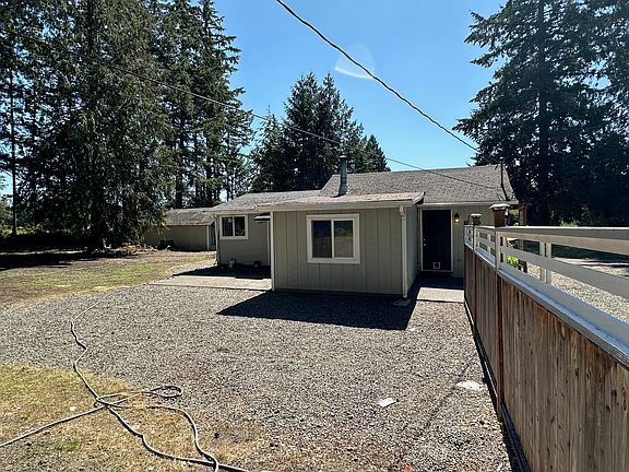 3rd image of 9615 214th Ave E