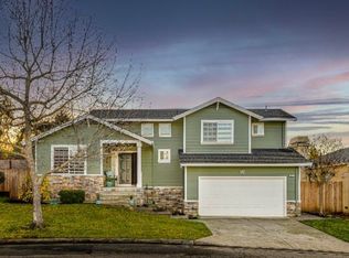121 Oretsky Way, Cotati, CA 94931