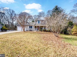 10 Cambridge Ct, Little Egg Harbor, NJ 08087