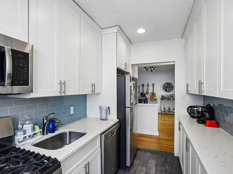 8450 Boulevard East #3B — Photo 3