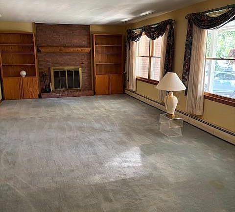 5th image of 101 White Birch Ln