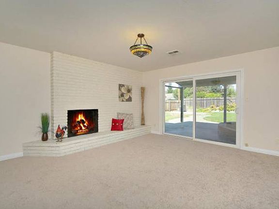 3rd image of 6945 Le Havre Way