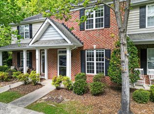 203 Sir William Ln, Rolesville, NC 27571