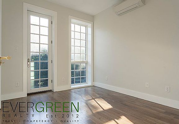 2nd image of 543 Marcy Ave APT 3F