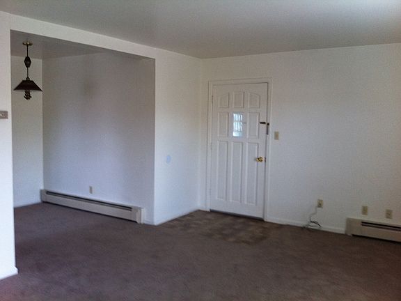 5th image of 1160 Ohio Ave APT 4