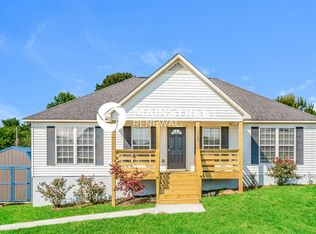 1130 Holt Cir, Hayden, AL 35079