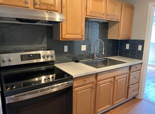 6230 SW Hall Blvd #8, Beaverton, OR 97008