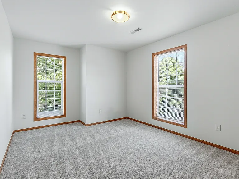 3509 Maple Grove Dr #3 — Photo 33