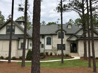 440 Meyer Farm Dr, Pinehurst, NC 28374