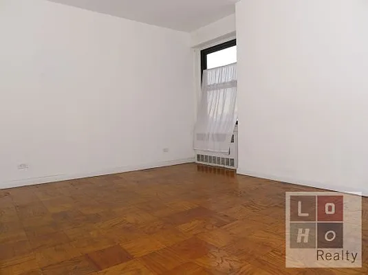 Rented by LoHo Realty | media 3