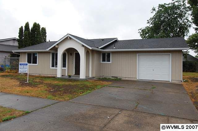 Delightful Home Has New Garage Door