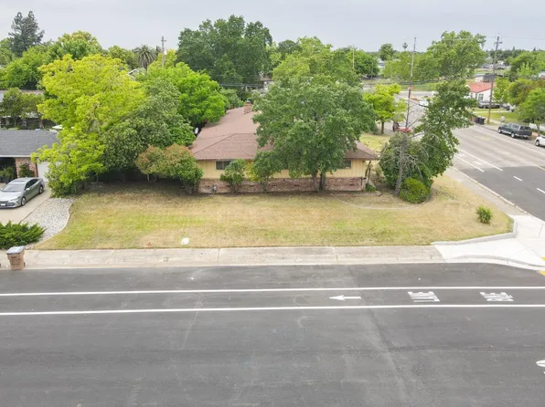 925 5th St, Lincoln, CA 95648