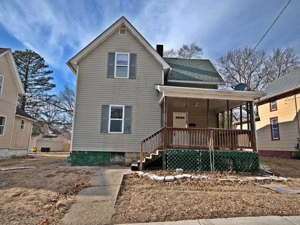 212 Irving Ave, Rockford, IL 61101