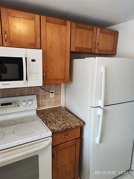 1st image of 629 N University Dr #12