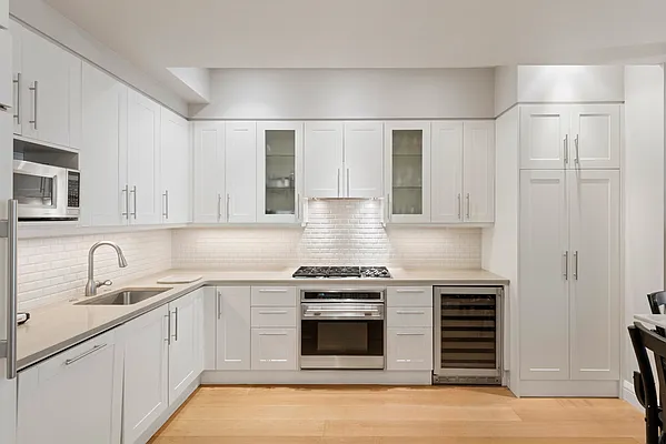 Sold by Compass | media 5