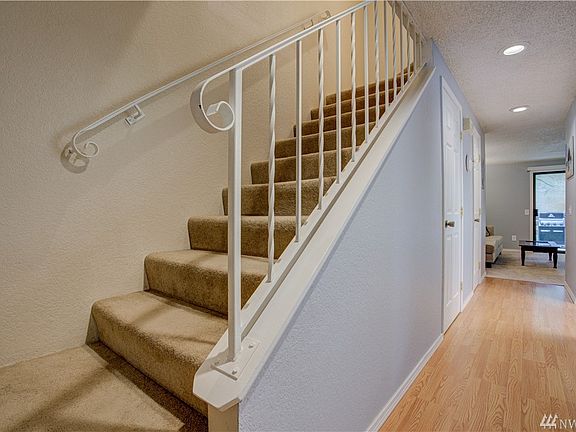 4th image of 4420 176th St SW APT C4