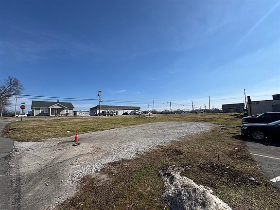 4th image of 1401-1407 Us Highway 31 West Byp