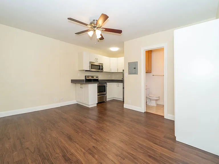 5471 Vicente Way — Photo 18