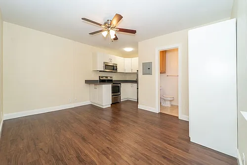 5471 Vicente Way Photo 1