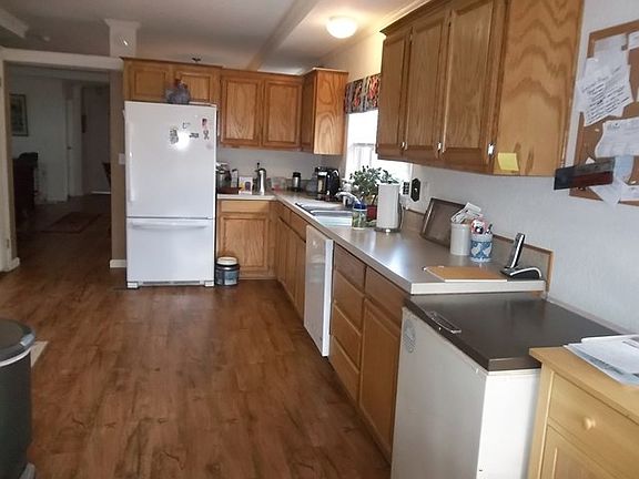 2nd image of 227 N Rolling Oaks Ln