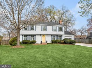 3277 Rose Glen Ct, Falls Church, VA 22042