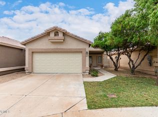 2916 E Nisbet Ct, Phoenix, AZ 85032