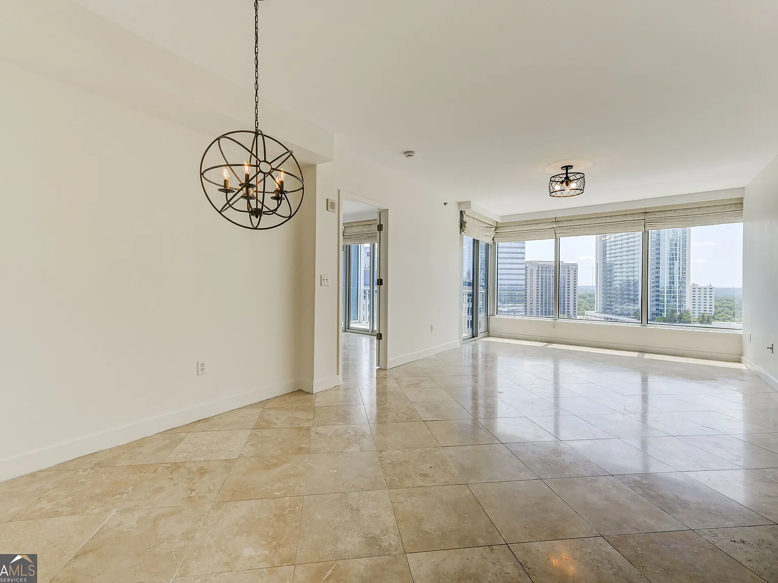 2 bed, 1359 sqft, $2,750 — Photo 4