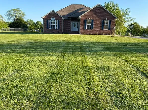 1415 Azalee Ln, Chapel Hill, TN 37034