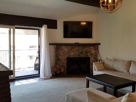 3rd image of 288 W Beaver Creek Blvd APT B-4