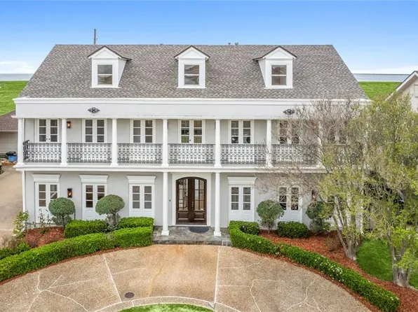 3617 Lake Dr, Metairie, LA 70002