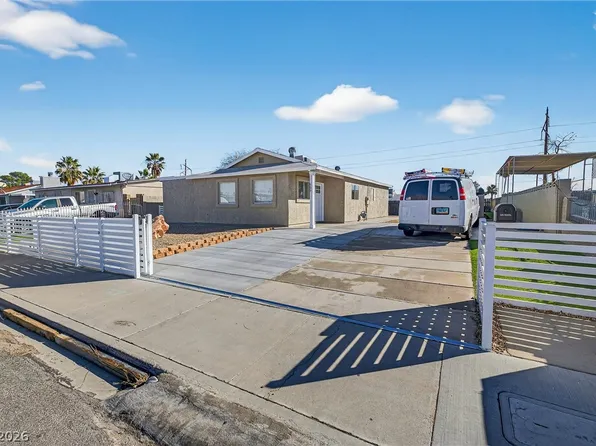 509 Palmhurst Dr, Las Vegas, NV 89145