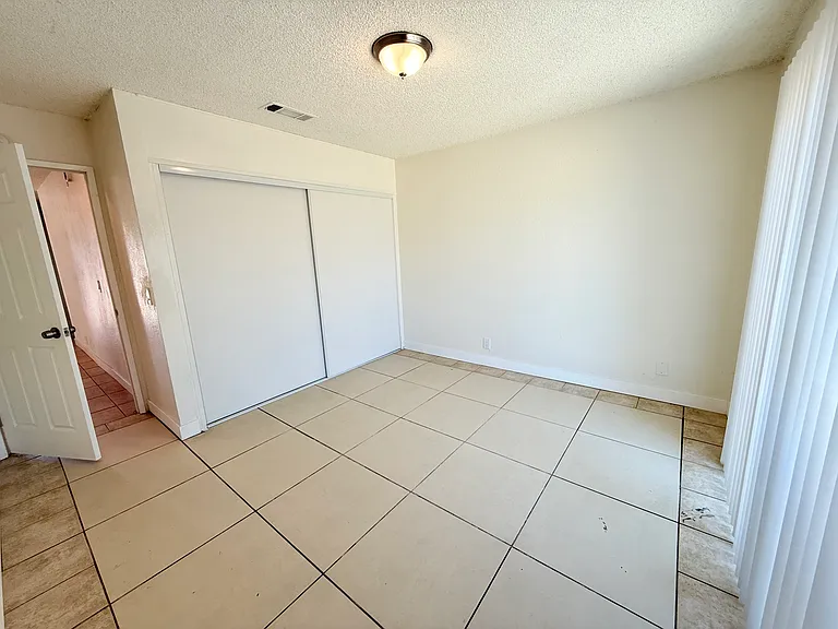 15080 Sequoia St #B — Photo 9