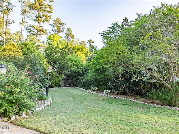4th image of 2213 Timberlake Dr