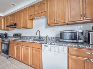 3444 Dana Ln, Virginia Beach, VA 23452