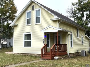 2543 SE Maryland Ave, Topeka, KS 66605