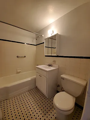 Rented by Hatuka Properties | media 22