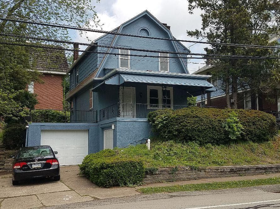 1319 Ol Freeport Rd Front and Garage