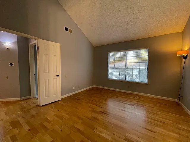 Yerba Hills Ct — Photo 26