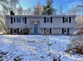 11 Mountain Rd, Seymour, CT 06483