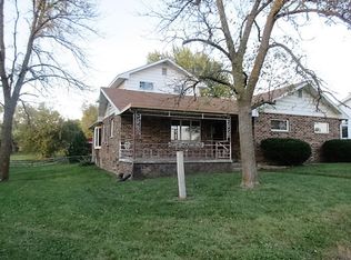 15158 Hollywood Rd, Monticello, IA 52310