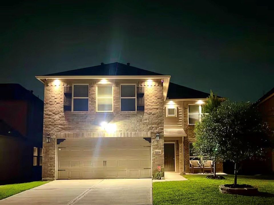 1st image of 15614 S Early Dusk Cir