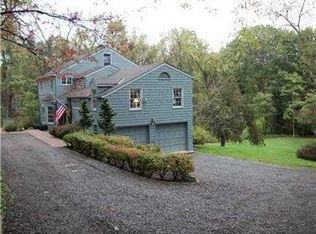 104 Tomahawk Dr, Pittsburgh, PA 15215